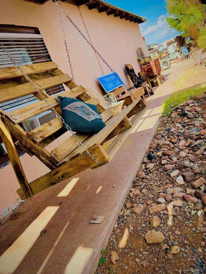 A Taste Of West Texas The Old Rock Shop Villa Van Horn Exterior foto